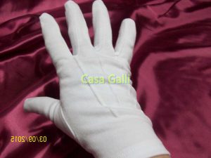 1611Guantes blancos para servicios